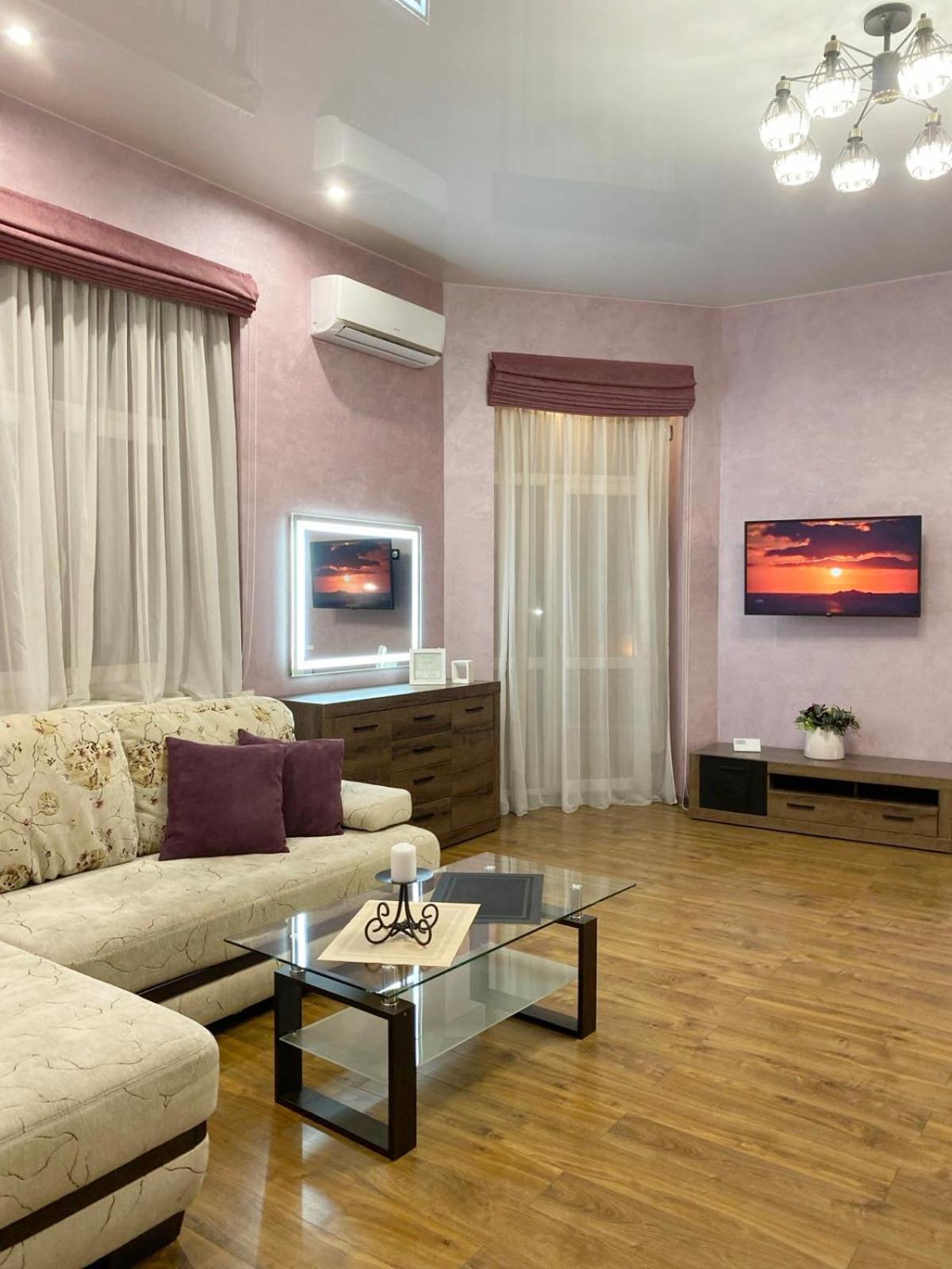Аpartment З Балконом Жд Вокзал, Центр Apartman Lviv Kültér fotó