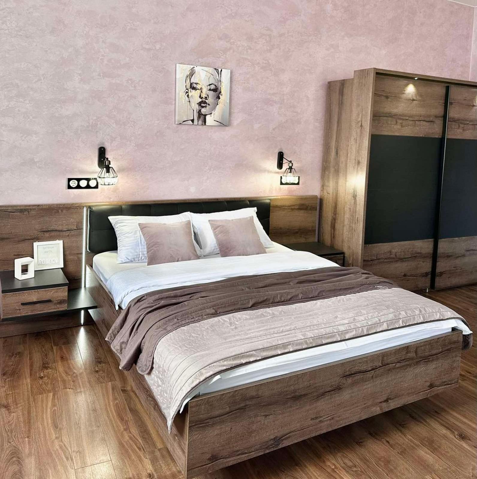 Аpartment З Балконом Жд Вокзал, Центр Apartman Lviv Kültér fotó